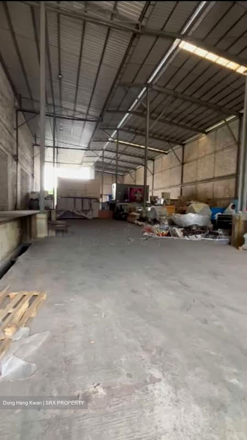 Gul Avenue (D22), Factory #600983951
